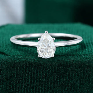 1.0 CT Pear Shaped Moissanite Solitaire Engagement Ring